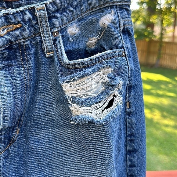 NWOT JOE’S THE DEBBIE CROP High Rise Boyfriend Cropped Collector’s Edition SZ 28 - Picture 7 of 10